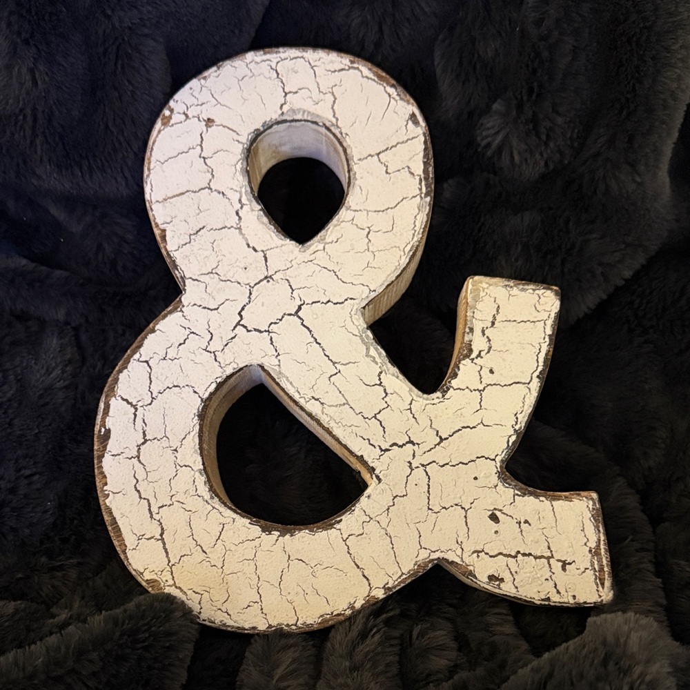 Rustic White Ampersand Decor